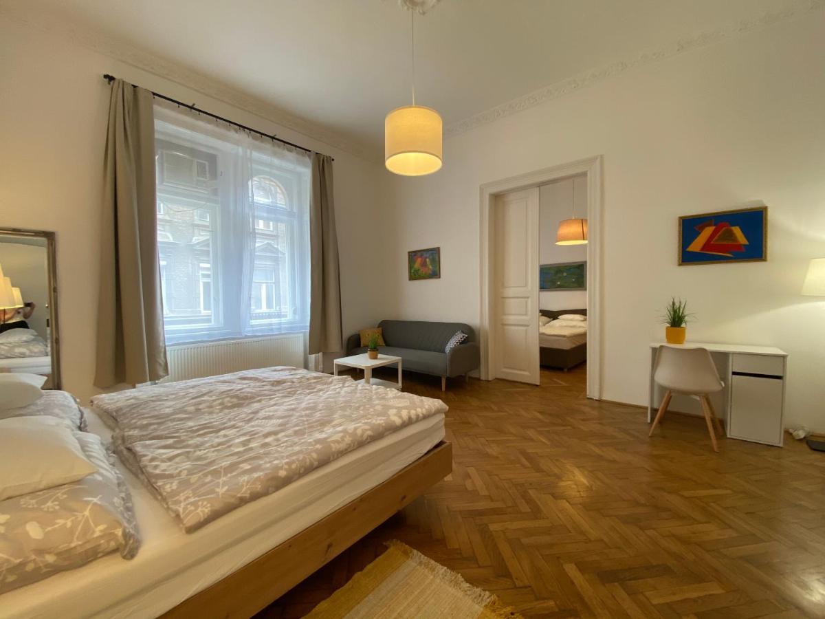 3 Bedrooms- Central Quarter Apartment Budapeşte Dış mekan fotoğraf