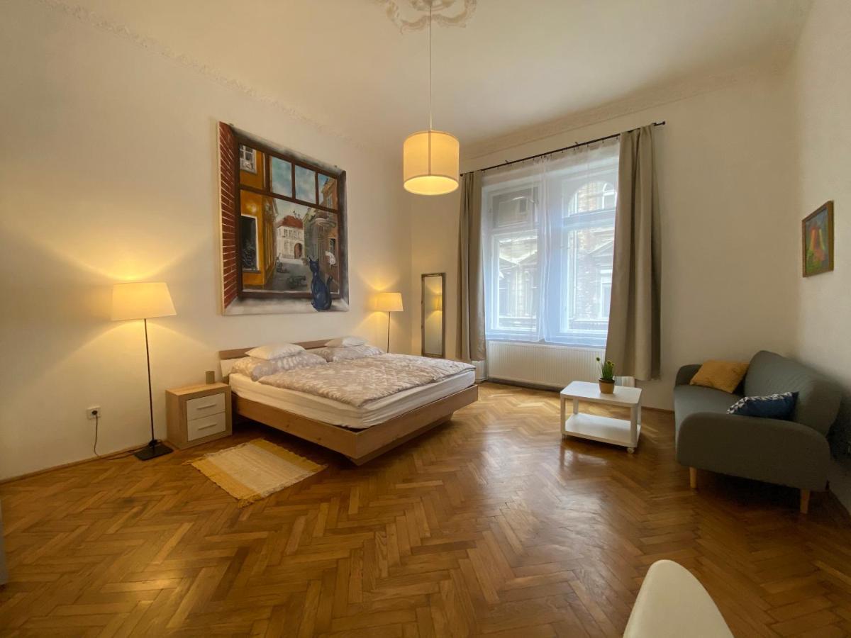 3 Bedrooms- Central Quarter Apartment Budapeşte Dış mekan fotoğraf