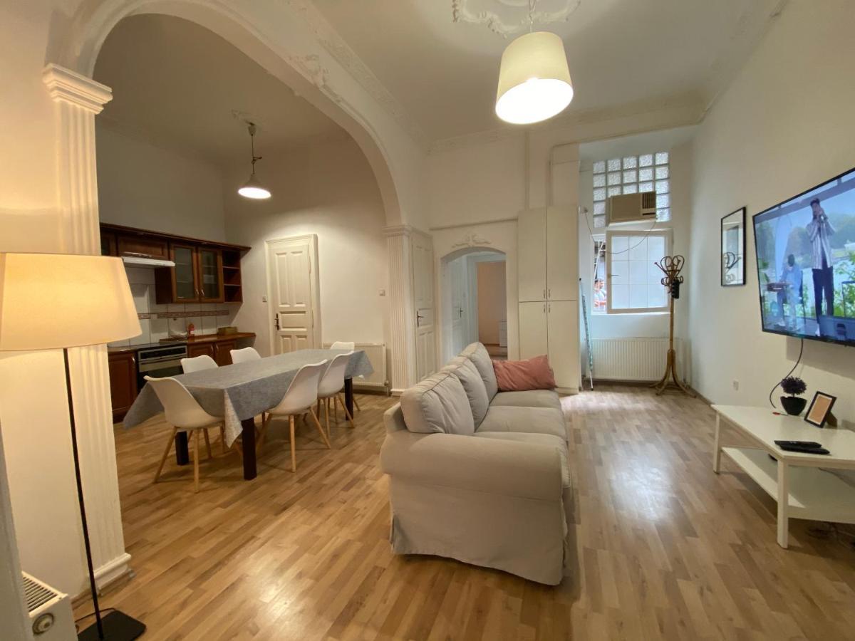 3 Bedrooms- Central Quarter Apartment Budapeşte Dış mekan fotoğraf