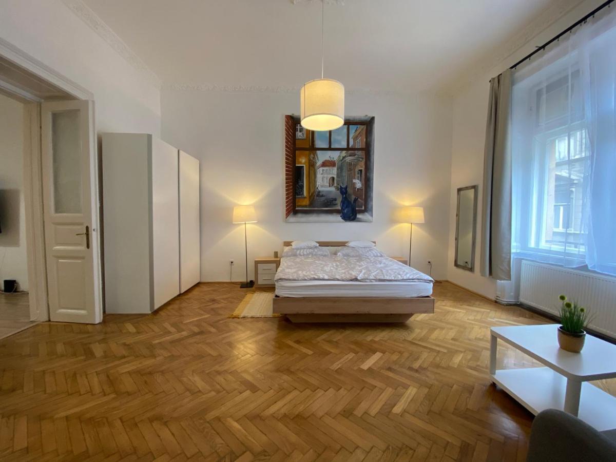 3 Bedrooms- Central Quarter Apartment Budapeşte Dış mekan fotoğraf